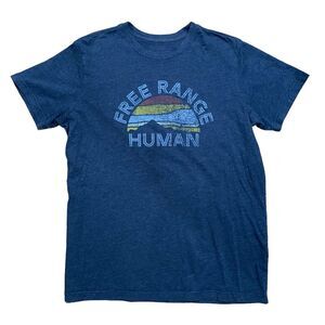 Funny T-Shirt Free Range Human in Navy Blue Size Medium Unisex